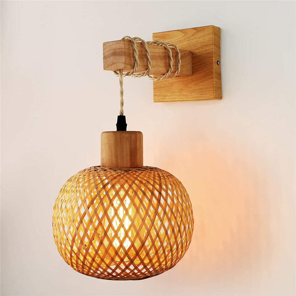 Lámpara de pared de mesita de  - Japan Bathroom.Home reseña y precio