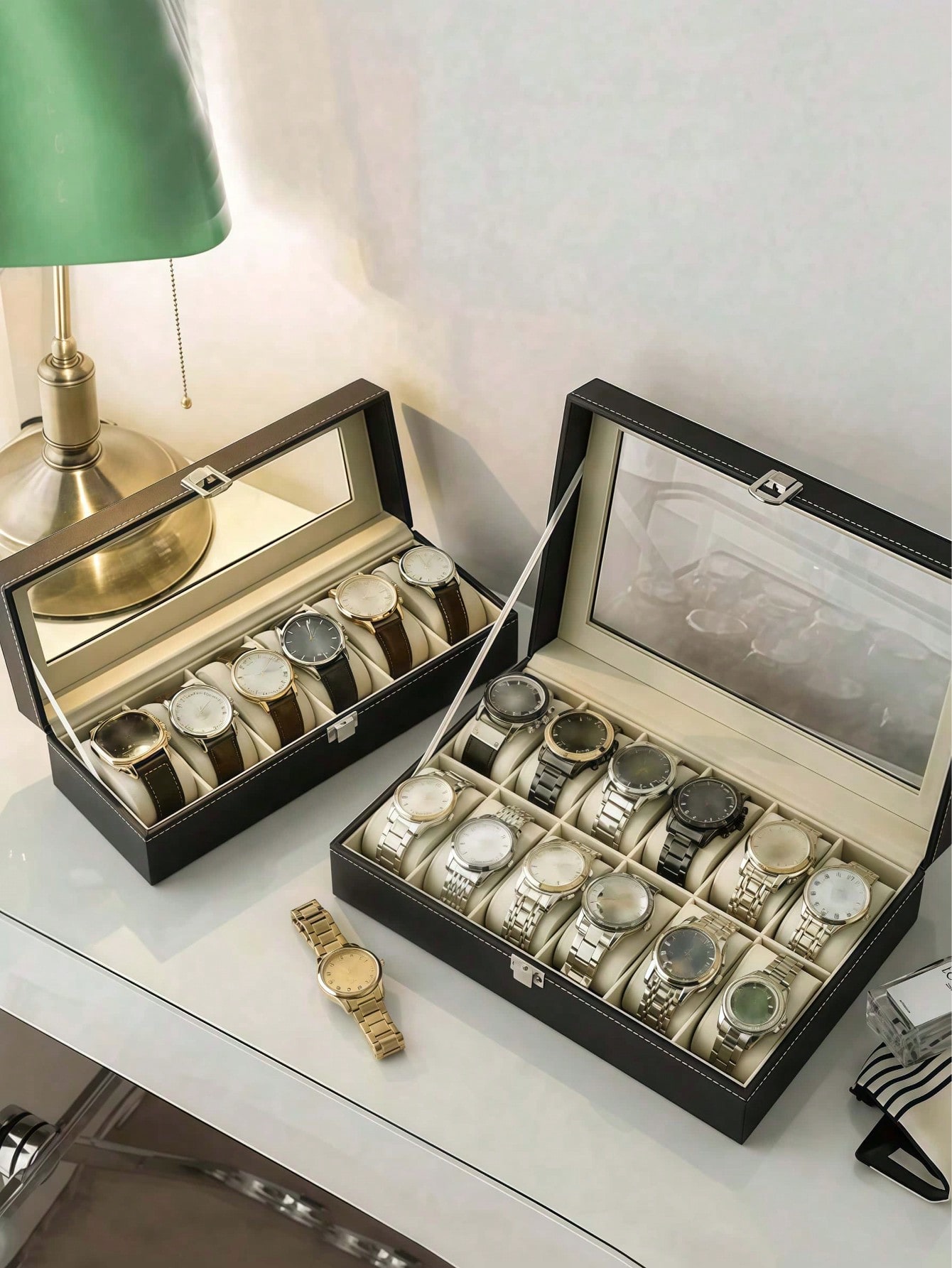 Caja de Relojes de Cuero con C - Home Bathroom Vanity reseña y precio